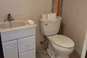 87 Oxford Dr, East Hartford, CT 06118 - Photo 26