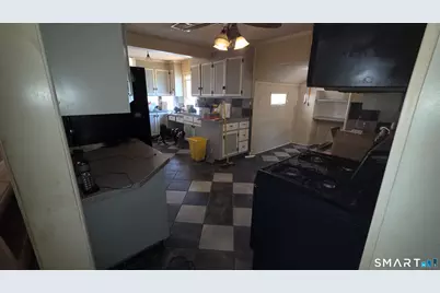 87 Oxford Drive, East Hartford, CT 06118 - Photo 14