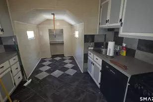 87 Oxford Dr, East Hartford, CT 06118 - Photo 6