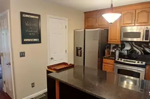 80 Country Ln, Vernon, CT 06066 - Photo 10