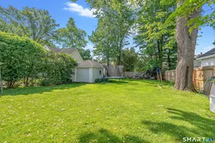 53 Burr St, West Hartford, CT 06107 - Photo 26