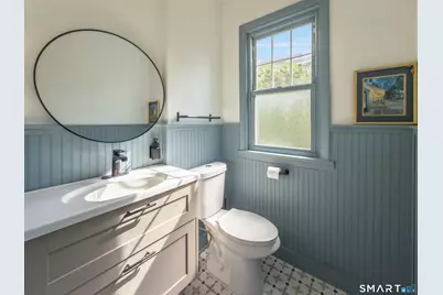 53 Burr Street, West Hartford, CT 06107 - Photo 12