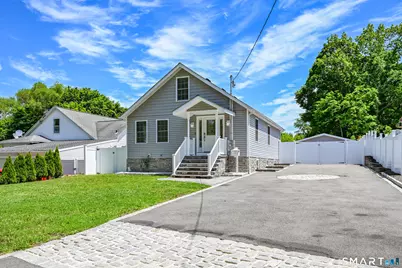 222 Hamilton Street, Meriden, CT 06451 - Photo 1