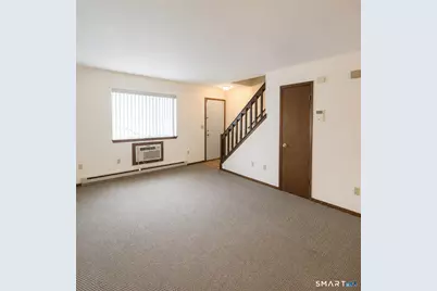 975 Meriden Road #101, Waterbury, CT 06705 - Photo 8