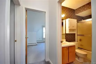 12 Charter Oak Pl, Hartford, CT 06106 - Photo 8