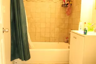 84 Wheeler St, Waterbury, CT 06704 - Photo 6