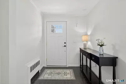84 Jesswig Drive, Hamden, CT 06517 - Photo 2