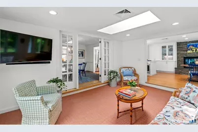 57 Westmont Street, West Hartford, CT 06117 - Photo 10