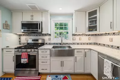 15 Fenway Drive, Hamden, CT 06517 - Photo 12