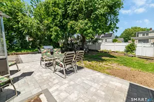 15 Fenway Dr, Hamden, CT 06517 - Photo 32