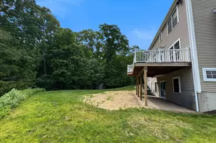 30 Castlewood Dr, Monroe, CT 06468 - Photo 4