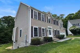 30 Castlewood Dr, Monroe, CT 06468 - Photo 2