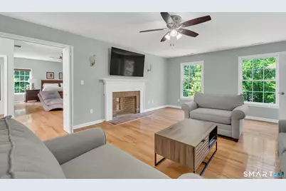 141 Putting Green Road, Trumbull, CT 06611 - Photo 16