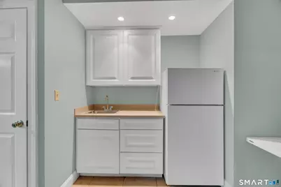 141 Putting Green Road, Trumbull, CT 06611 - Photo 38