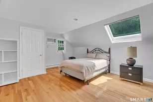141 Putting Green Rd, Trumbull, CT 06611 - Photo 32