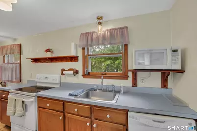 19 Litchfield Place, Rocky Hill, CT 06067 - Photo 12