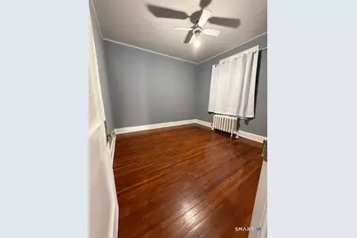 113 Bunker Hill Avenue, Waterbury, CT 06708 - Photo 8