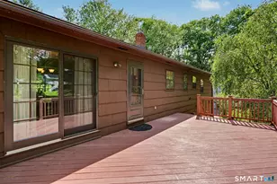 2010 Old Town Rd, Trumbull, CT 06611 - Photo 16