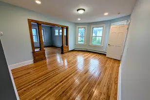 10 Wallace St, New Britain, CT 06051 - Photo 2