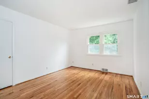 111 Lyman Rd, West Hartford, CT 06117 - Photo 16