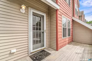 26 Miranda Ln, Stratford, CT 06615 - Photo 14