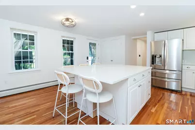 150 Chestnut Street, Branford, CT 06405 - Photo 16