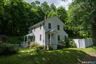 150 Chestnut St, Branford, CT 06405 - Photo 2