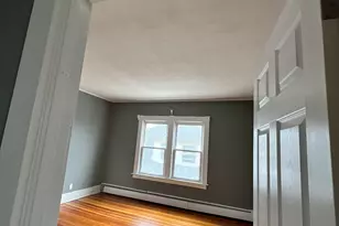 118 Barker St, Hartford, CT 06114 - Photo 14