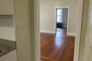 118 Barker St, Hartford, CT 06114 - Photo 12