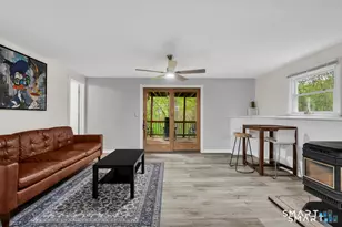 19 Robertson Dr, Hamden, CT 06518 - Photo 20