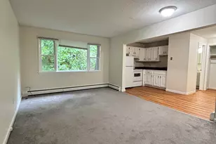 31 Vernon Ave, Vernon, CT 06066 - Photo 2