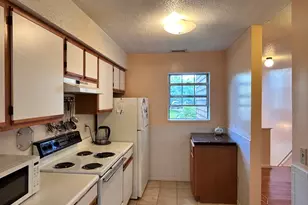 1425 Quinnipiac Ave, New Haven, CT 06513 - Photo 10