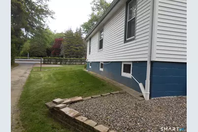 240 Derby Avenue, Orange, CT 06477 - Photo 8