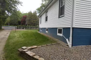 240 Derby Ave, Orange, CT 06477 - Photo 8