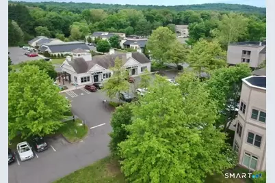 466 Heritage Road #2, Southbury, CT 06488 - Photo 2