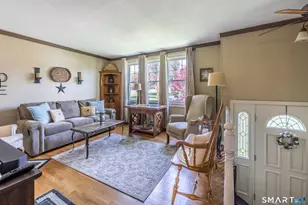 14 Hotchkiss Dr, Bristol, CT 06010 - Photo 12