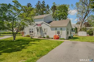 212R Shore Rd, Waterford, CT 06385 - Photo 2
