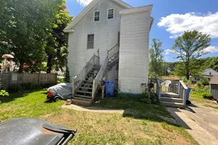 25-27 Pleasant St, Plainfield, CT 06374 - Photo 4