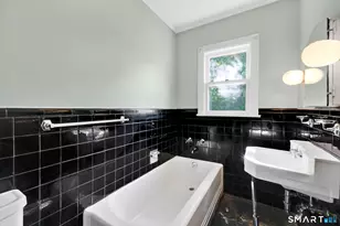 42 Bryan St, Waterbury, CT 06705 - Photo 16