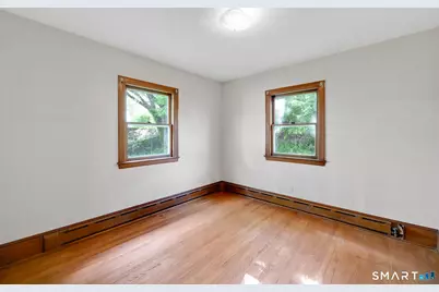 42 Bryan Street, Waterbury, CT 06705 - Photo 14