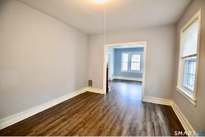 407 East Avenue, Bridgeport, CT 06610 - Photo 4