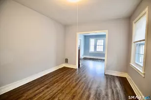 407 East Ave, Bridgeport, CT 06610 - Photo 4