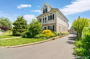 94 Housatonic Ave, Stratford, CT 06615 - Photo 2