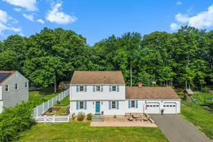 80 Pound Ridge Rd, Cheshire, CT 06410 - Photo 2