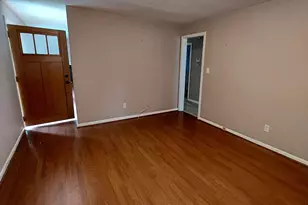 111 Boston St, Torrington, CT 06790 - Photo 12