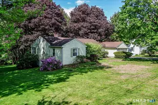 34 Valerie Ln, Danbury, CT 06811 - Photo 14