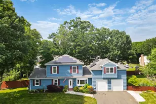 45 Carriage Ln, Milford, CT 06460 - Photo 32