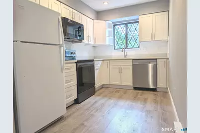 150 Main Street #B11, Norwalk, CT 06851 - Photo 2