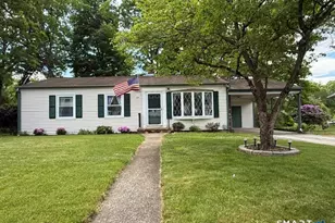 84 North St, Putnam, CT 06260 - Photo 1