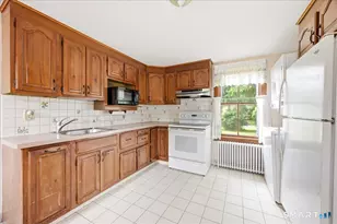 16 Main St, Essex, CT 06442 - Photo 6
